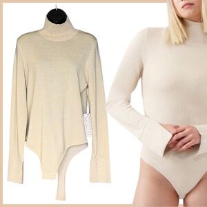 Large NWT - Athleta x Alicia Keys - Long Sleeve Cream/Gold Bodysuit